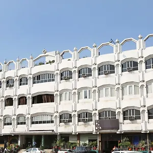 3* Hotel Oyo 2054 New Broadway